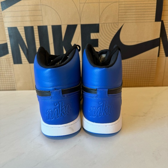 Final Sale!!! 🌺 NIKE 🌺 Nike Ebernon Mid 👟 - Picture 4 of 14